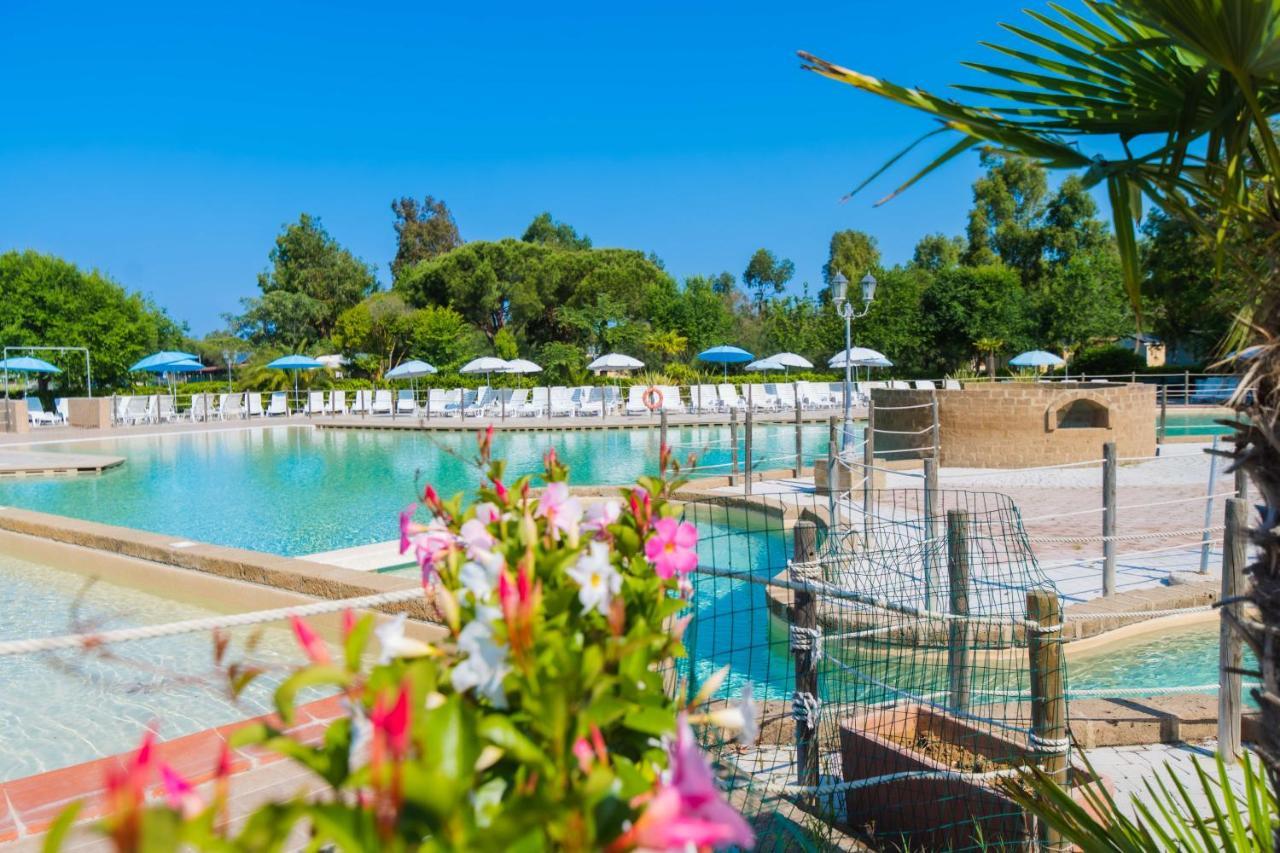 Camping Le Palme Marina Di Bibbona Eksteriør billede