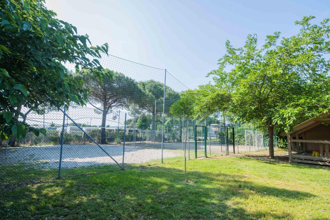 Camping Le Palme Marina Di Bibbona Eksteriør billede